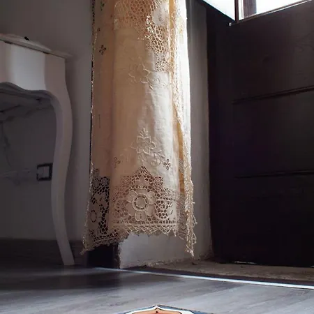 Palazzo Ruggiero 3*