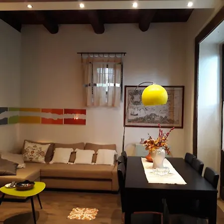 Palazzo Ruggiero 3* Montefusco