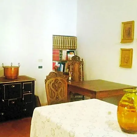 Palazzo Ruggiero 3* Montefusco